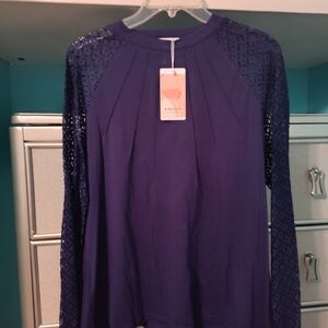 Chic Women's Long Sleeve Top in Deep Navy